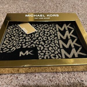 Michael Kors Leopard Print Hat and Scarf in Black and Gold